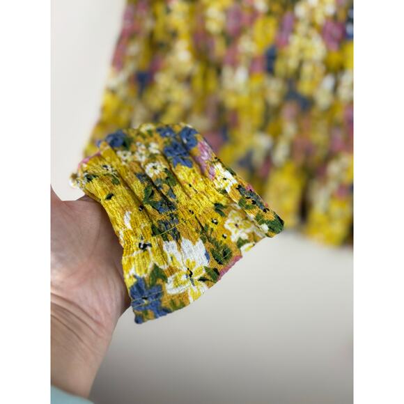 Sanctuary Yellow Smocked Floral Long Sleeved Top Size Medium - Picture 9 of 9